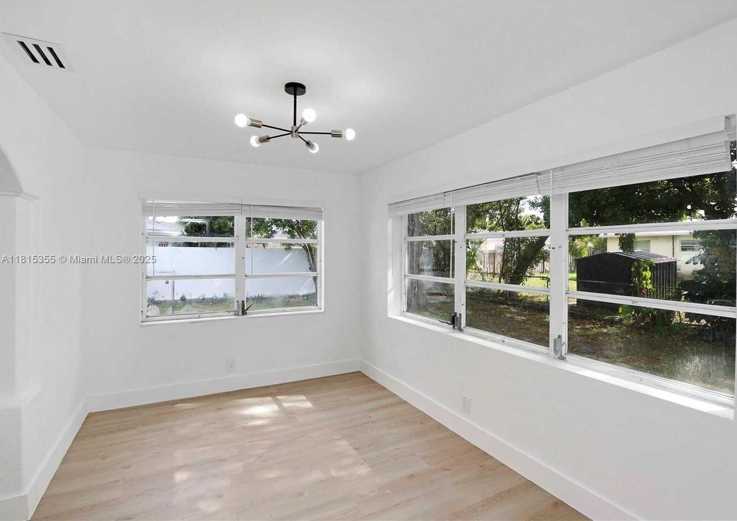 Small Image of 610 NORTH WEST 38TH CT, Deerfield Beach Number 11