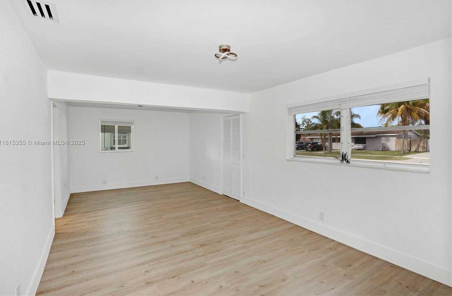 Small Image of 610 NORTH WEST 38TH CT, Deerfield Beach Number 12