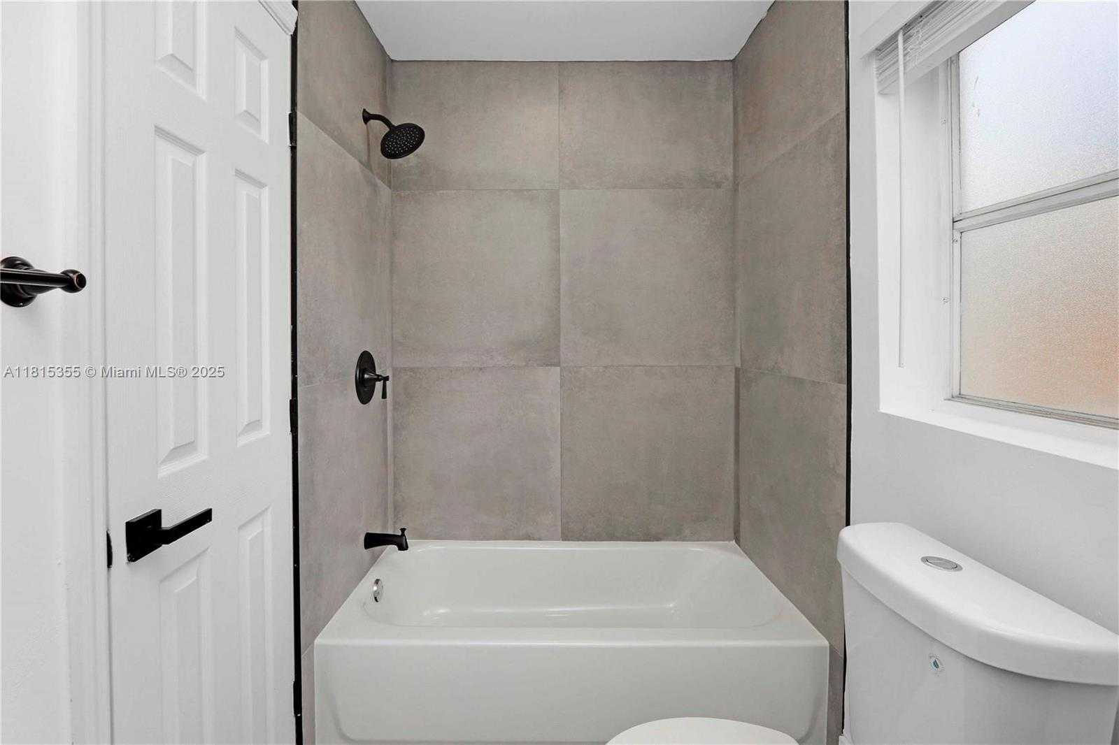 Small Image of 610 NORTH WEST 38TH CT, Deerfield Beach Number 22