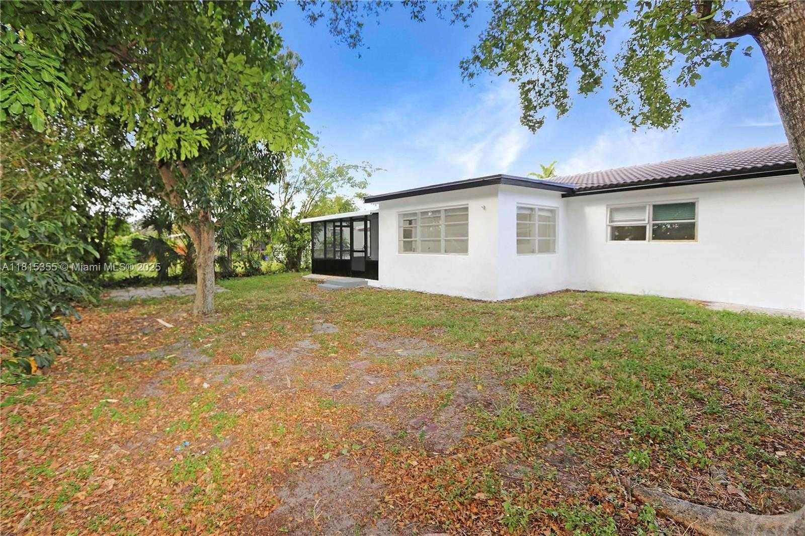 Small Image of 610 NORTH WEST 38TH CT, Deerfield Beach Number 26