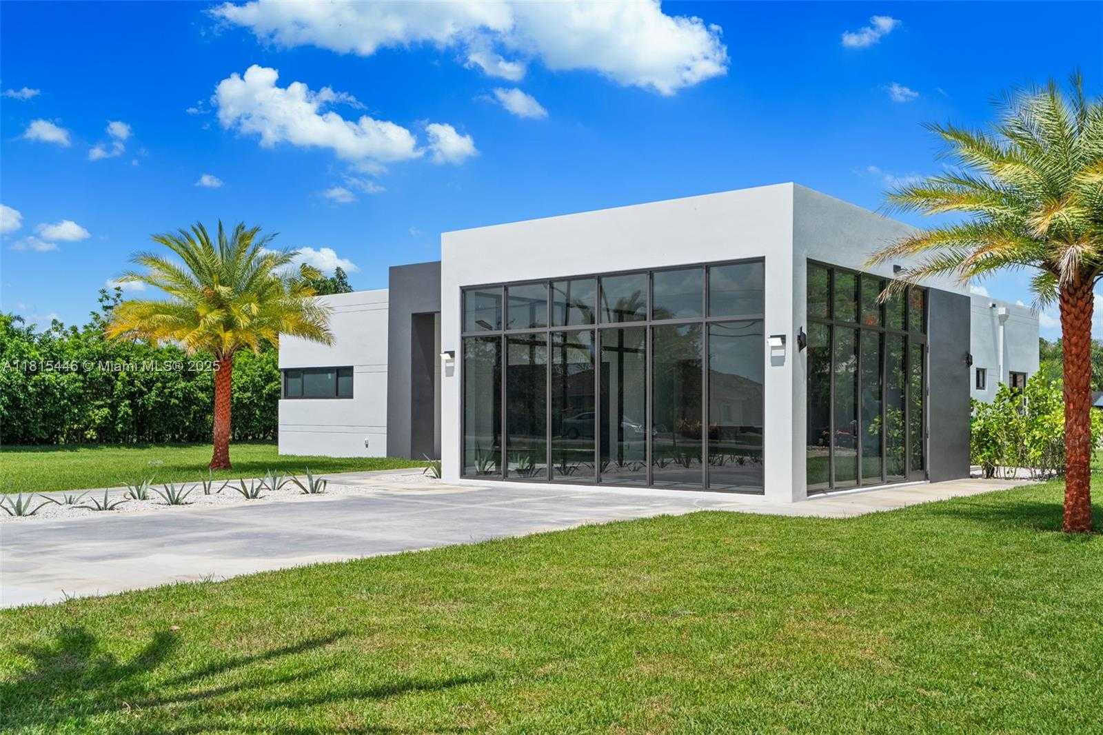 Small Image of 29705 SOUTH WEST 187TH AVE, Homestead Number 41