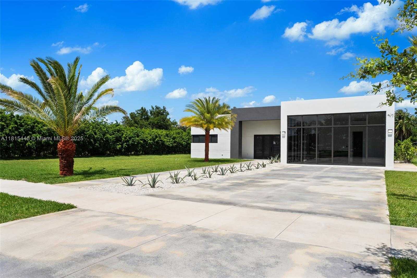 Small Image of 29705 SOUTH WEST 187TH AVE, Homestead Number 42