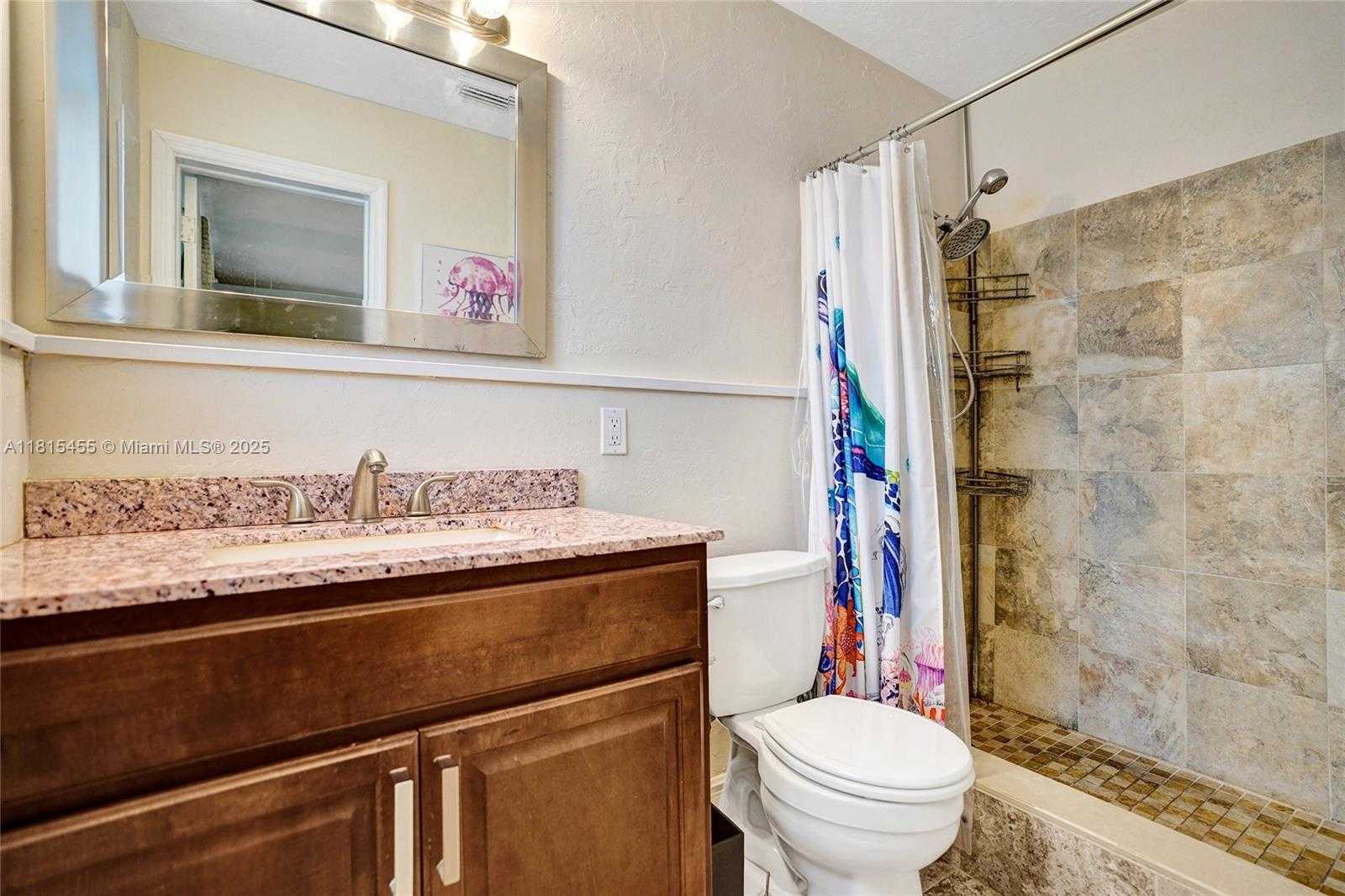 Small Image of 1083 SOUTH WEST 25TH PL, Boynton Beach Number 16