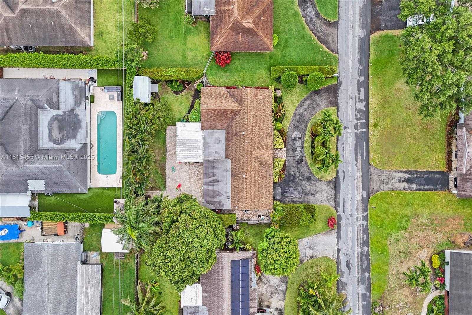 Small Image of 1083 SOUTH WEST 25TH PL, Boynton Beach Number 29