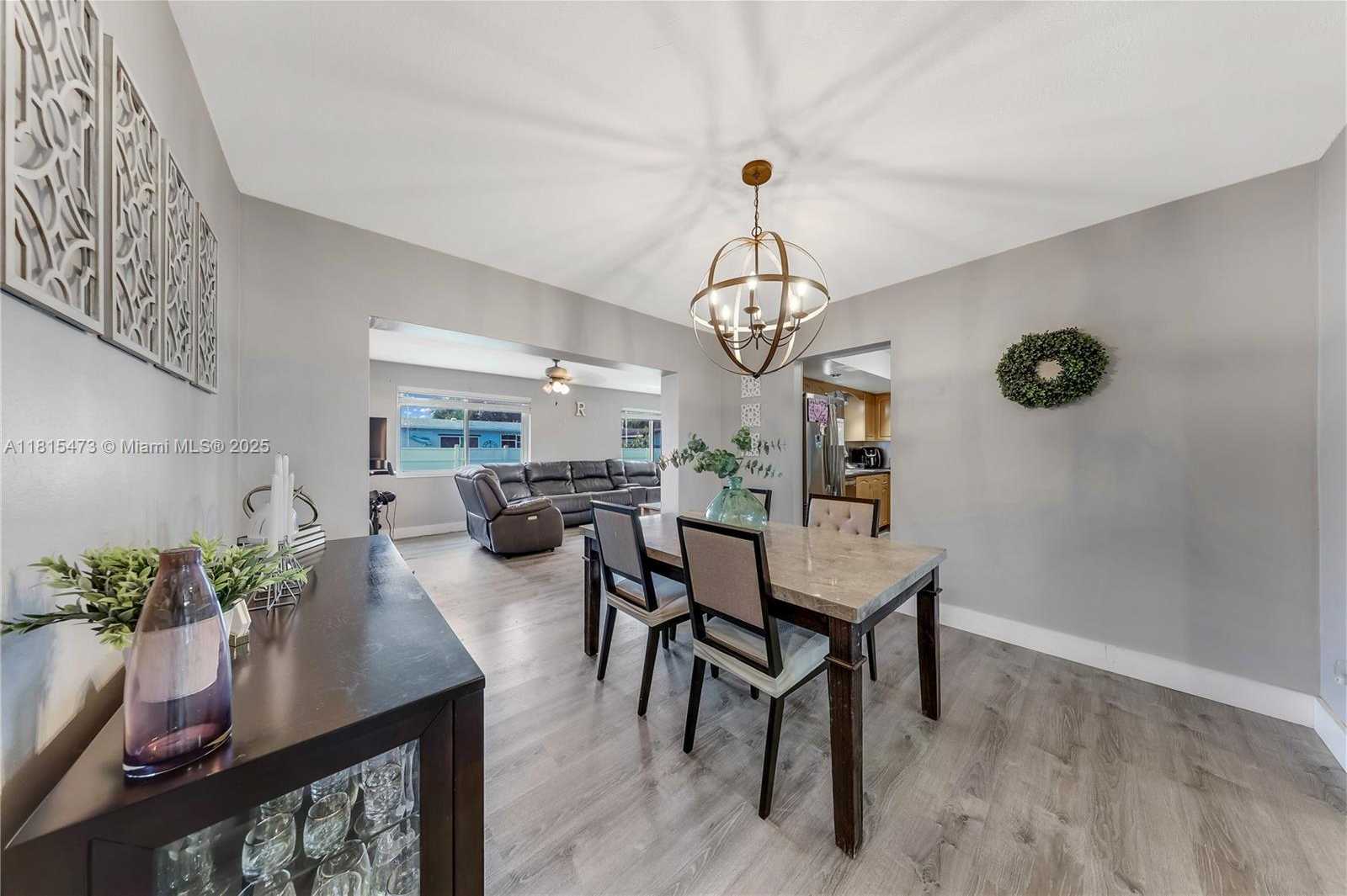 Small Image of 8331 NORTH WEST 18TH ST, Pembroke Pines Number 7
