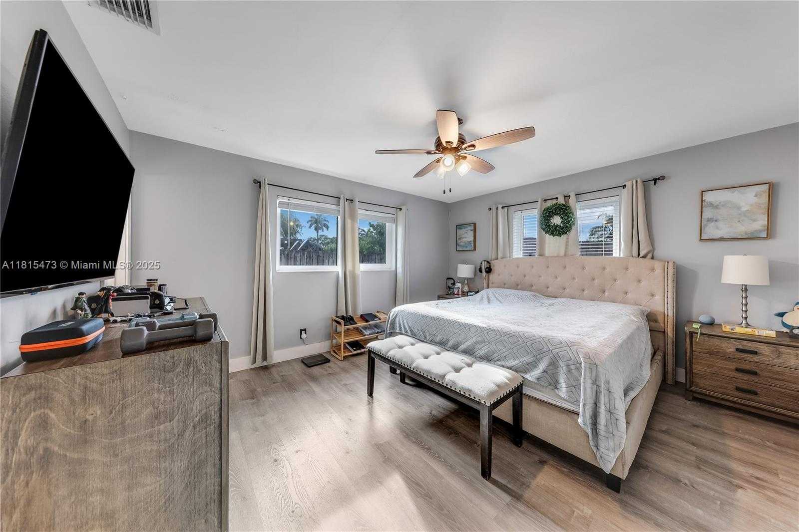 Small Image of 8331 NORTH WEST 18TH ST, Pembroke Pines Number 9