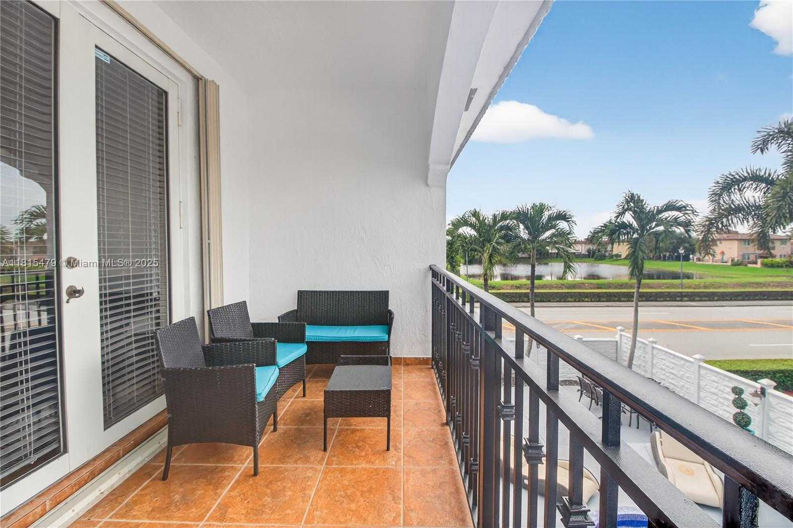 Small Image of 6403 SOUTH WEST 162ND PATH, Miami Number 41
