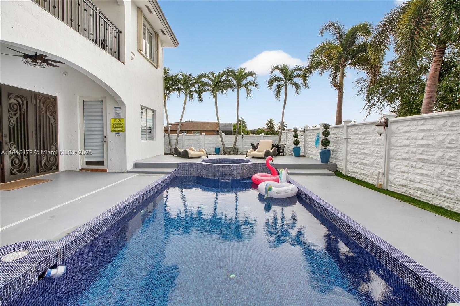 Small Image of 6403 SOUTH WEST 162ND PATH, Miami Number 45