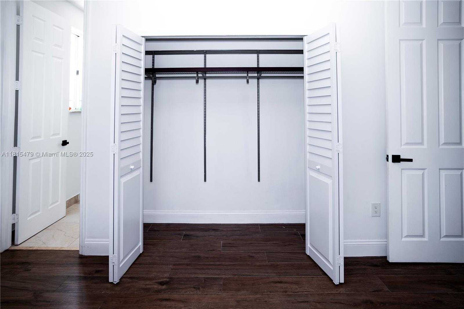 Small Image of 6403 SOUTH WEST 162ND PATH, Miami Number 76