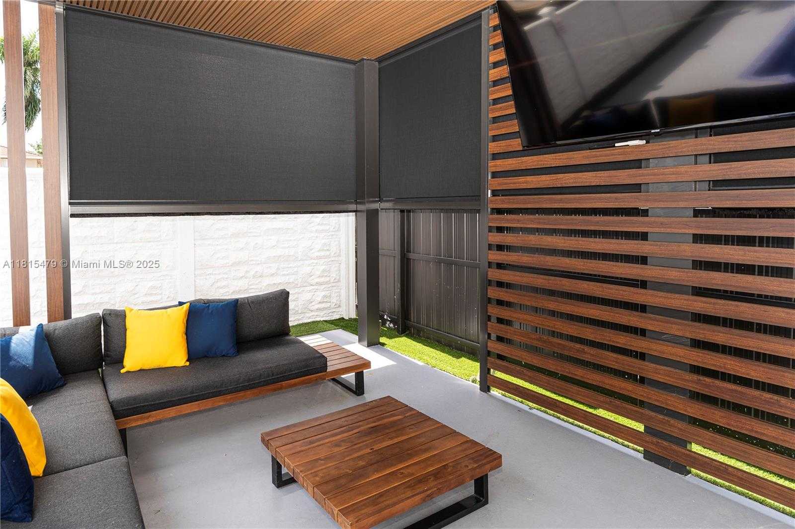 Small Image of 6403 SOUTH WEST 162ND PATH, Miami Number 83