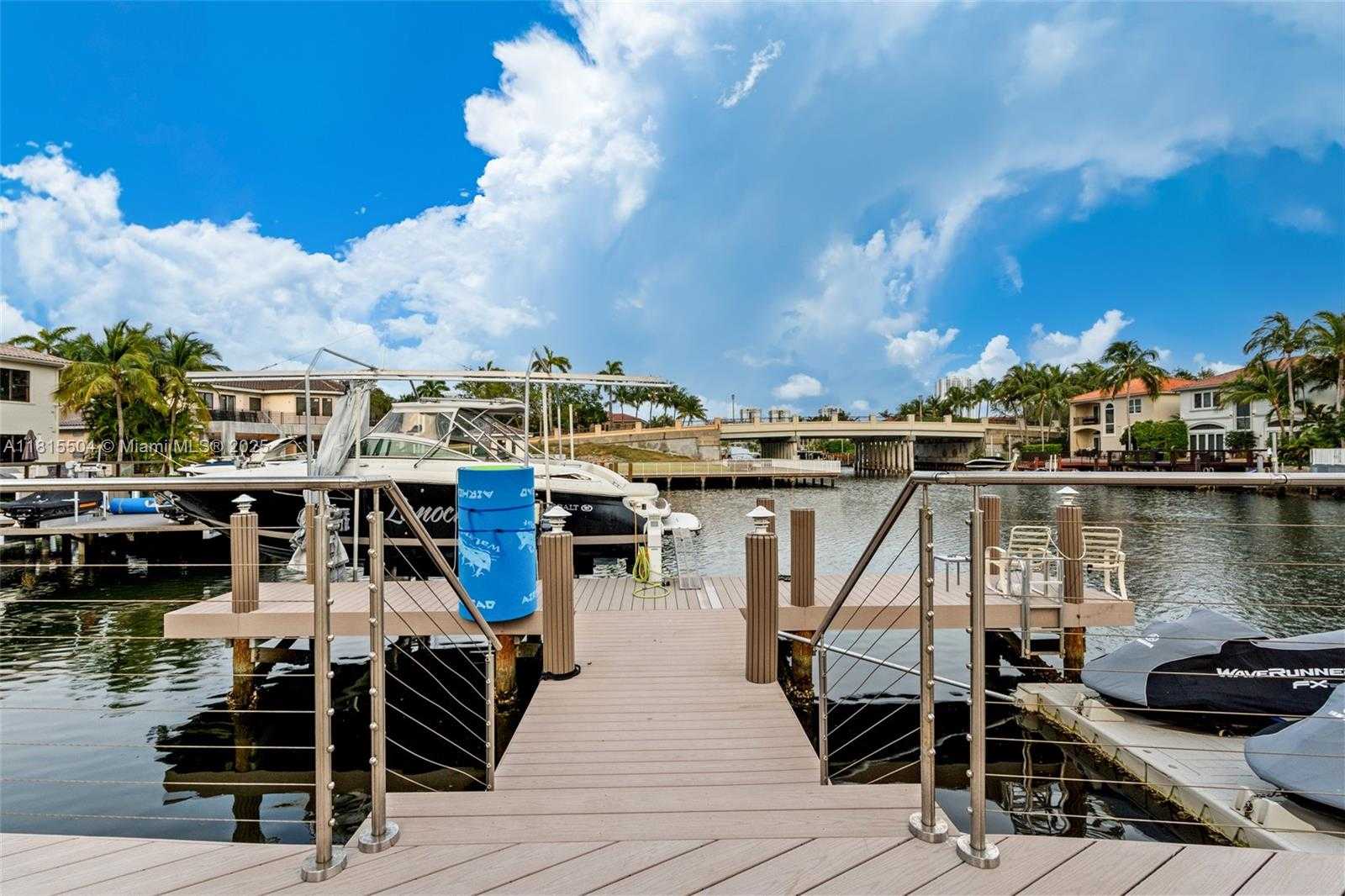 Small Image of 1260 HARBOR CT, Hollywood Number 12