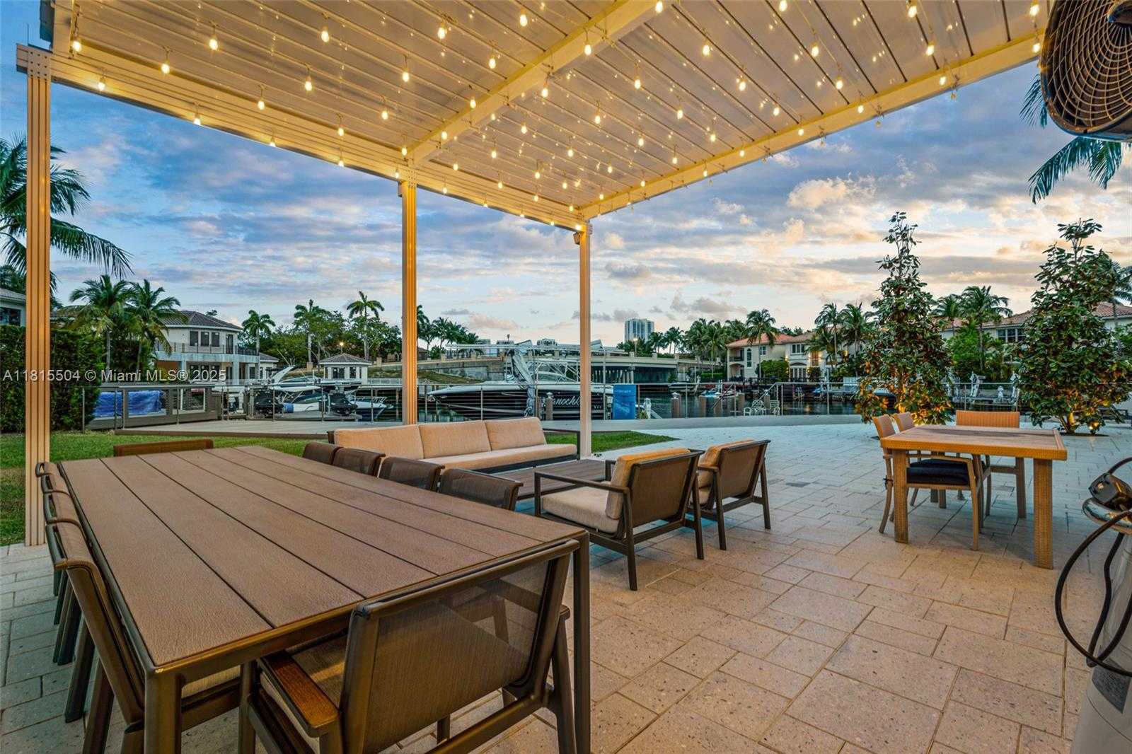 Small Image of 1260 HARBOR CT, Hollywood Number 22