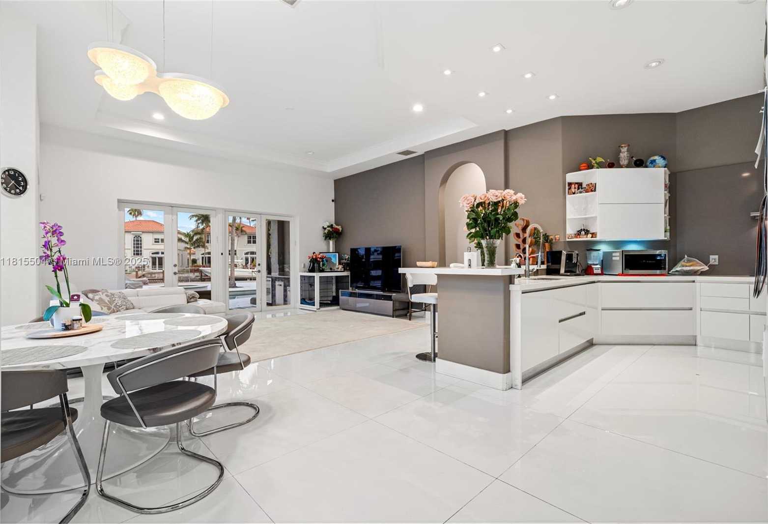 Small Image of 1260 HARBOR CT, Hollywood Number 26