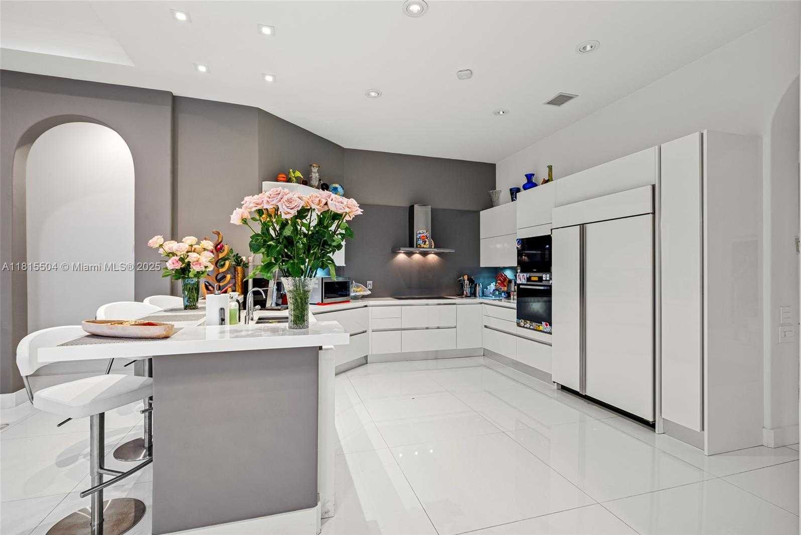 Small Image of 1260 HARBOR CT, Hollywood Number 28