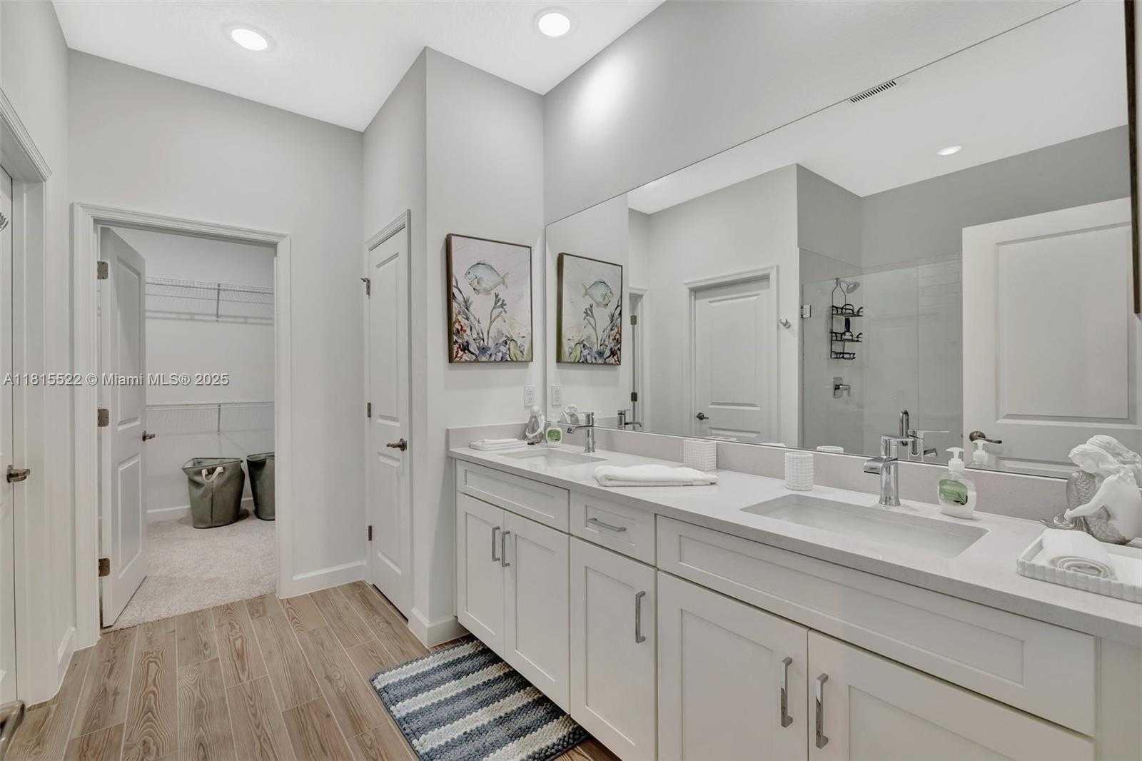 Small Image of 9921 SOUTH WEST ISABELLINE DR, Port St. Lucie Number 18
