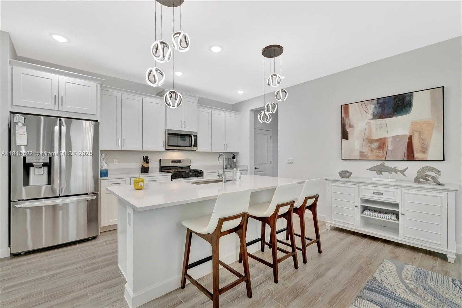 Small Image of 9921 SOUTH WEST ISABELLINE DR, Port St. Lucie Number 3