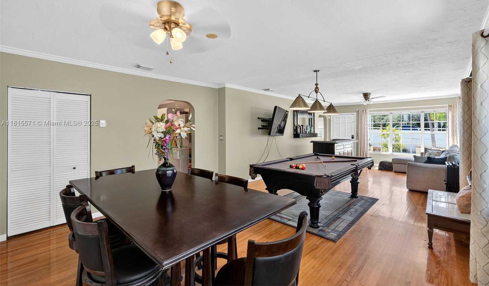 Small Image of 3325 ALTON RD, Miami Beach Number 14