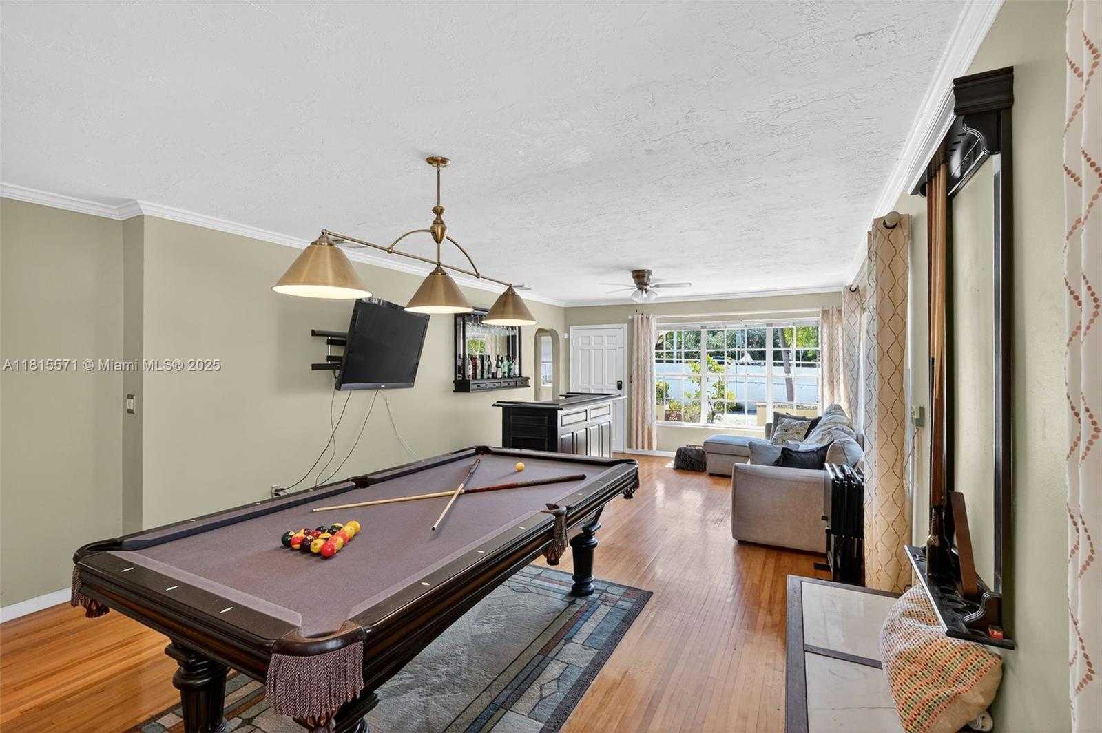 Small Image of 3325 ALTON RD, Miami Beach Number 16