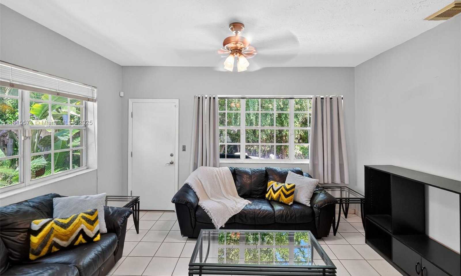 Small Image of 3325 ALTON RD, Miami Beach Number 19