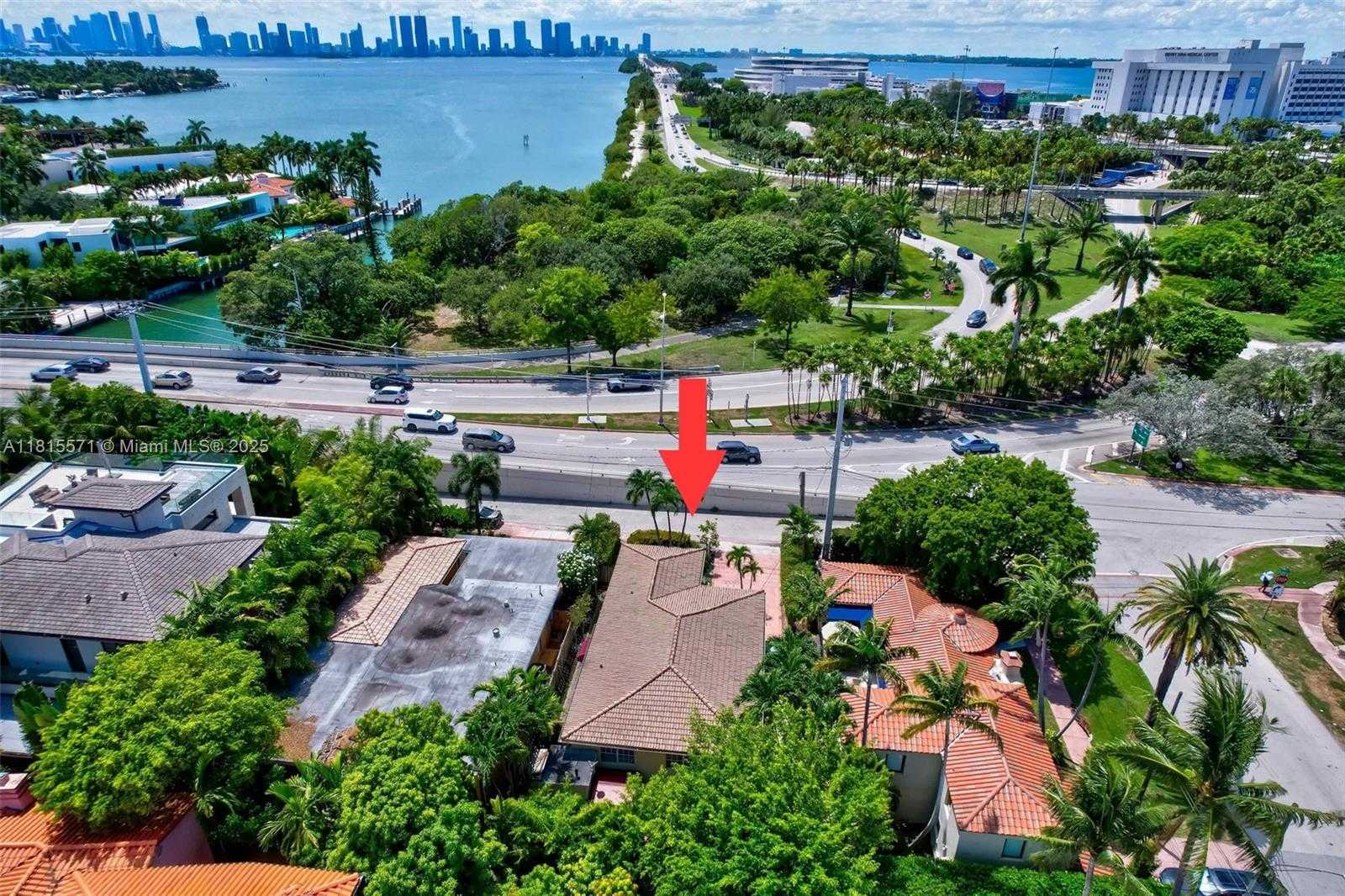 Small Image of 3325 ALTON RD, Miami Beach Number 42