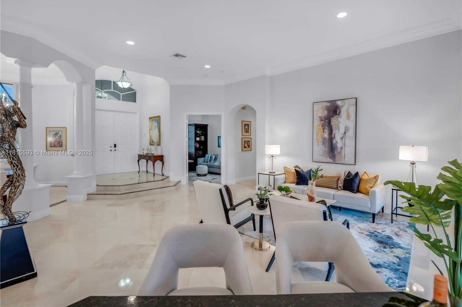 Small Image of 14837 SOUTH WEST 36TH ST, Davie Number 13