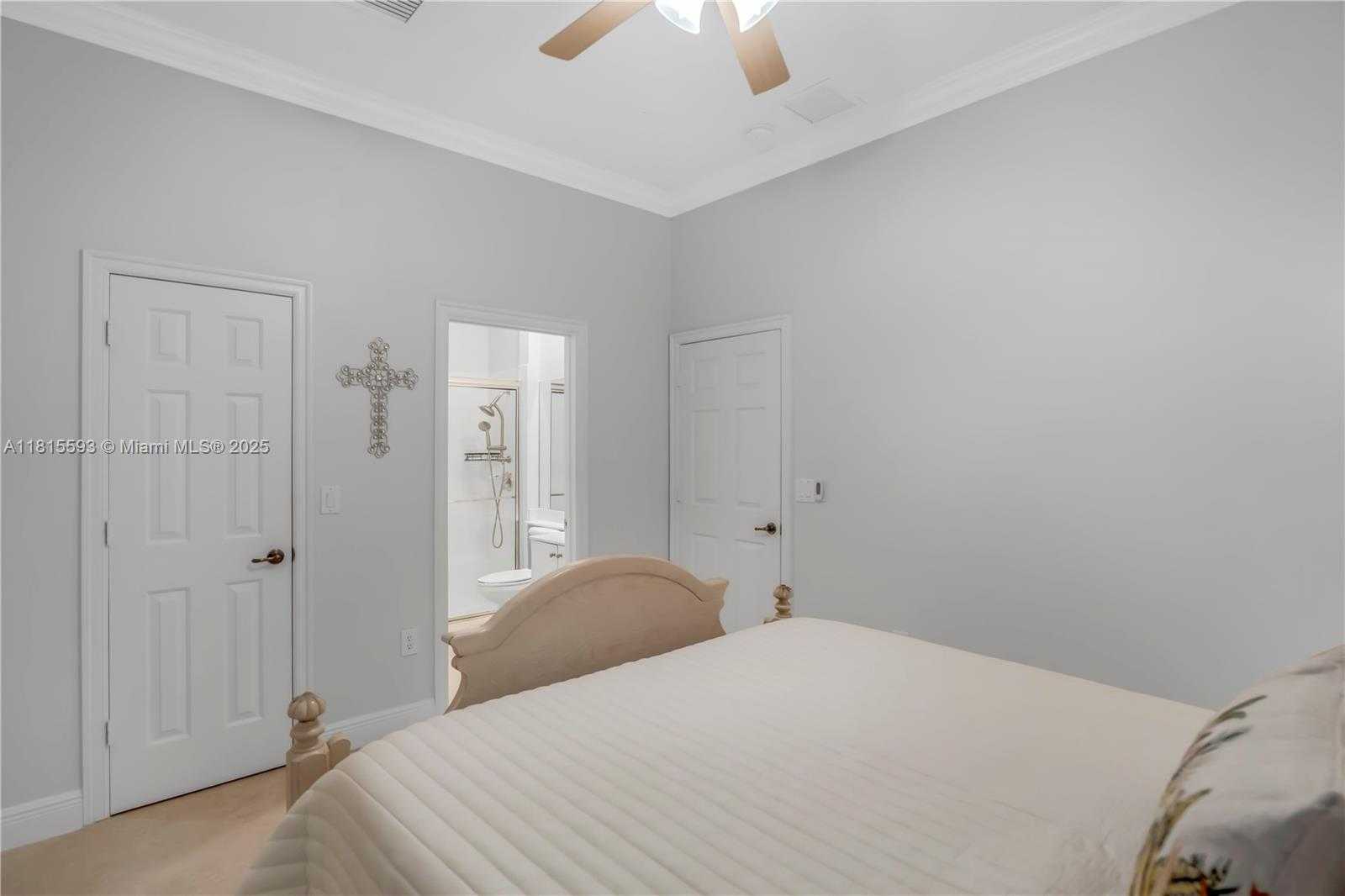 Small Image of 14837 SOUTH WEST 36TH ST, Davie Number 24