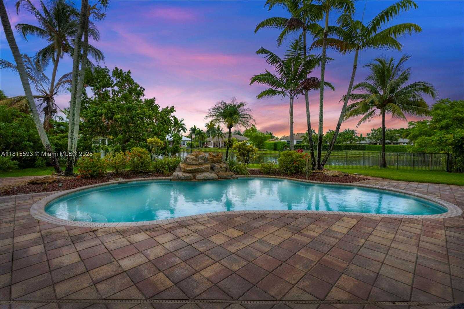 Small Image of 14837 SOUTH WEST 36TH ST, Davie Number 3