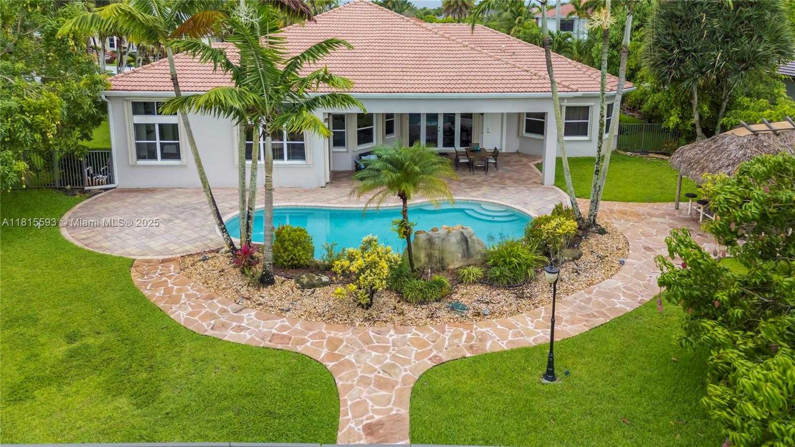 Small Image of 14837 SOUTH WEST 36TH ST, Davie Number 4