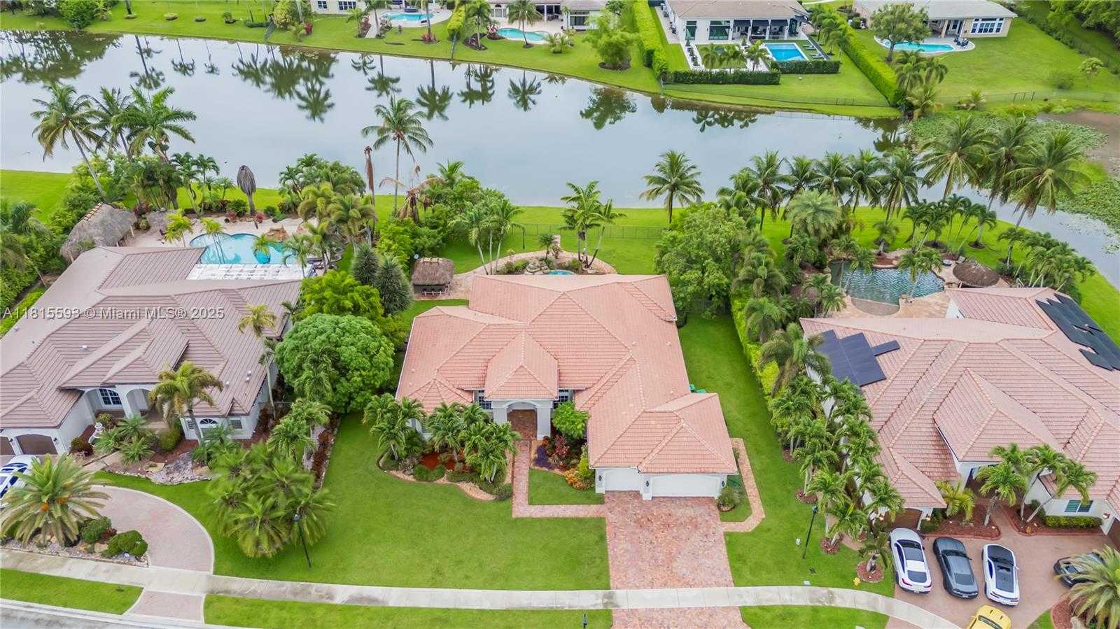 Small Image of 14837 SOUTH WEST 36TH ST, Davie Number 58