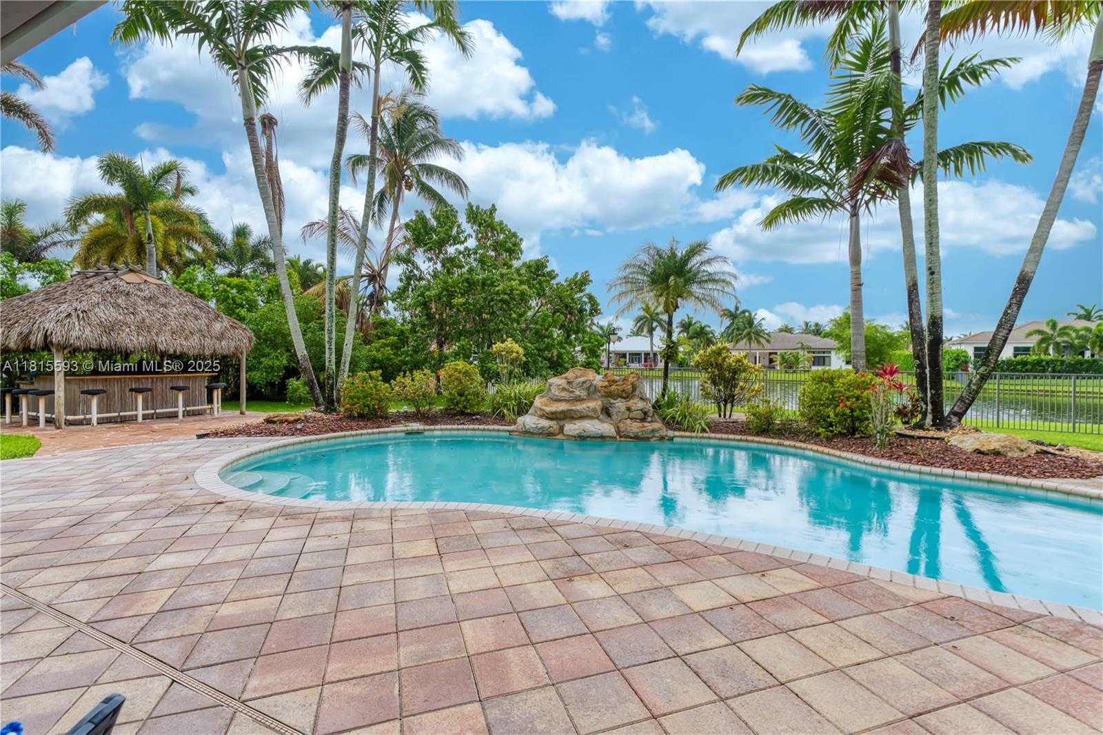 Small Image of 14837 SOUTH WEST 36TH ST, Davie Number 7