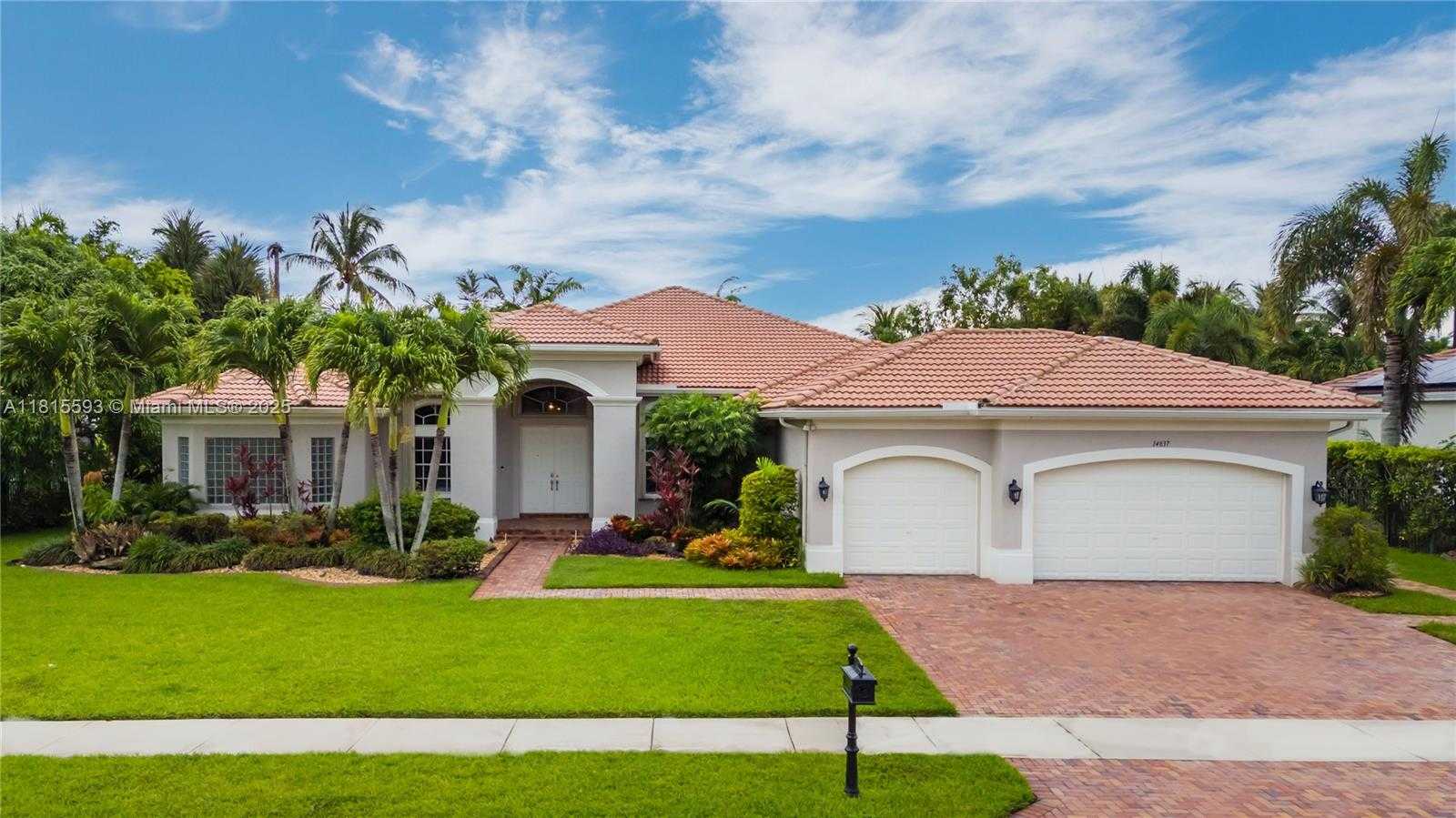 Small Image of 14837 SOUTH WEST 36TH ST, Davie Number 81