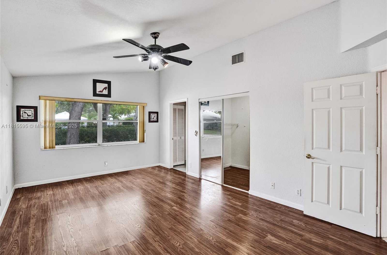 Small Image of 9601 NORTH WEST 8TH CIR, Plantation Number 23