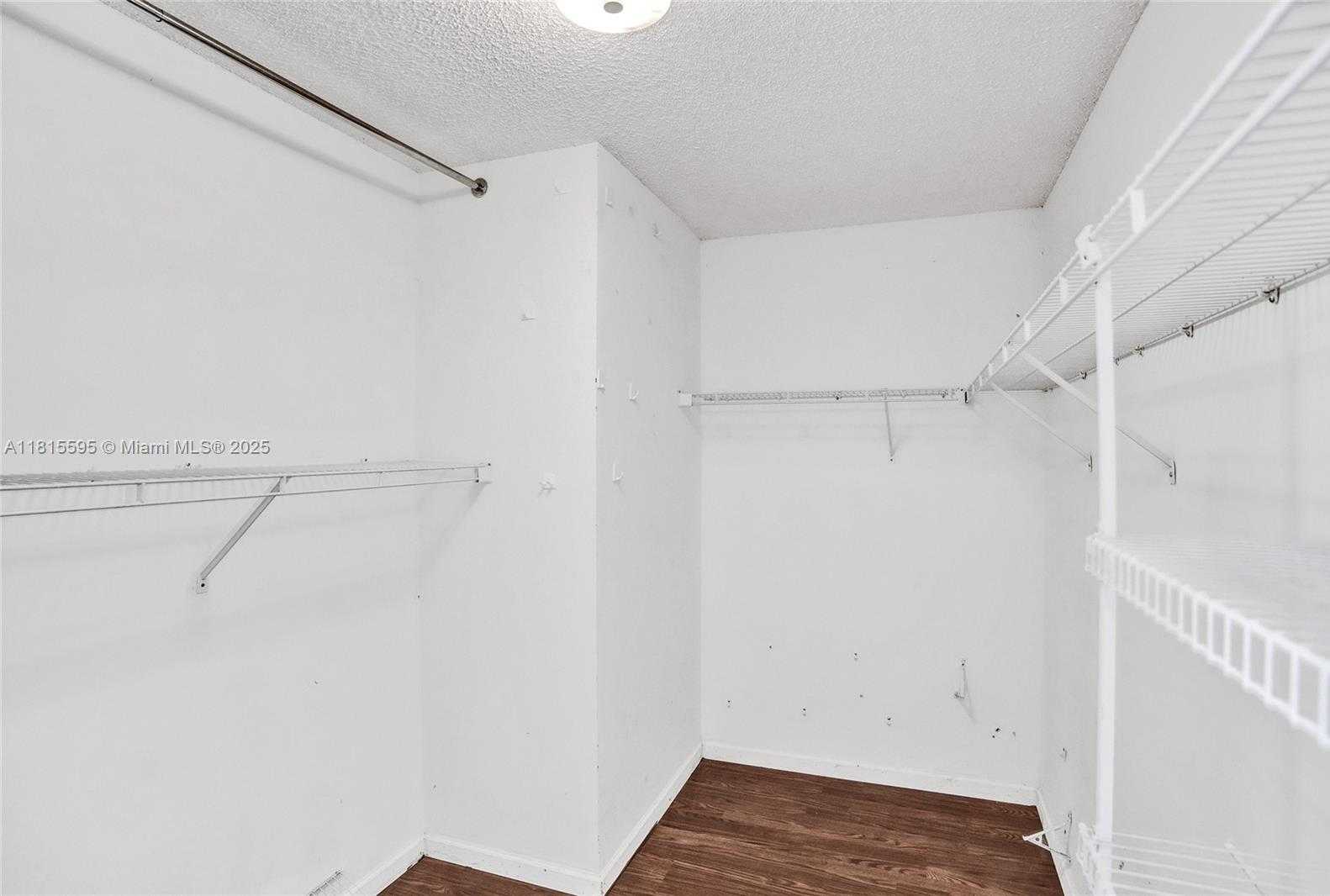 Small Image of 9601 NORTH WEST 8TH CIR, Plantation Number 26