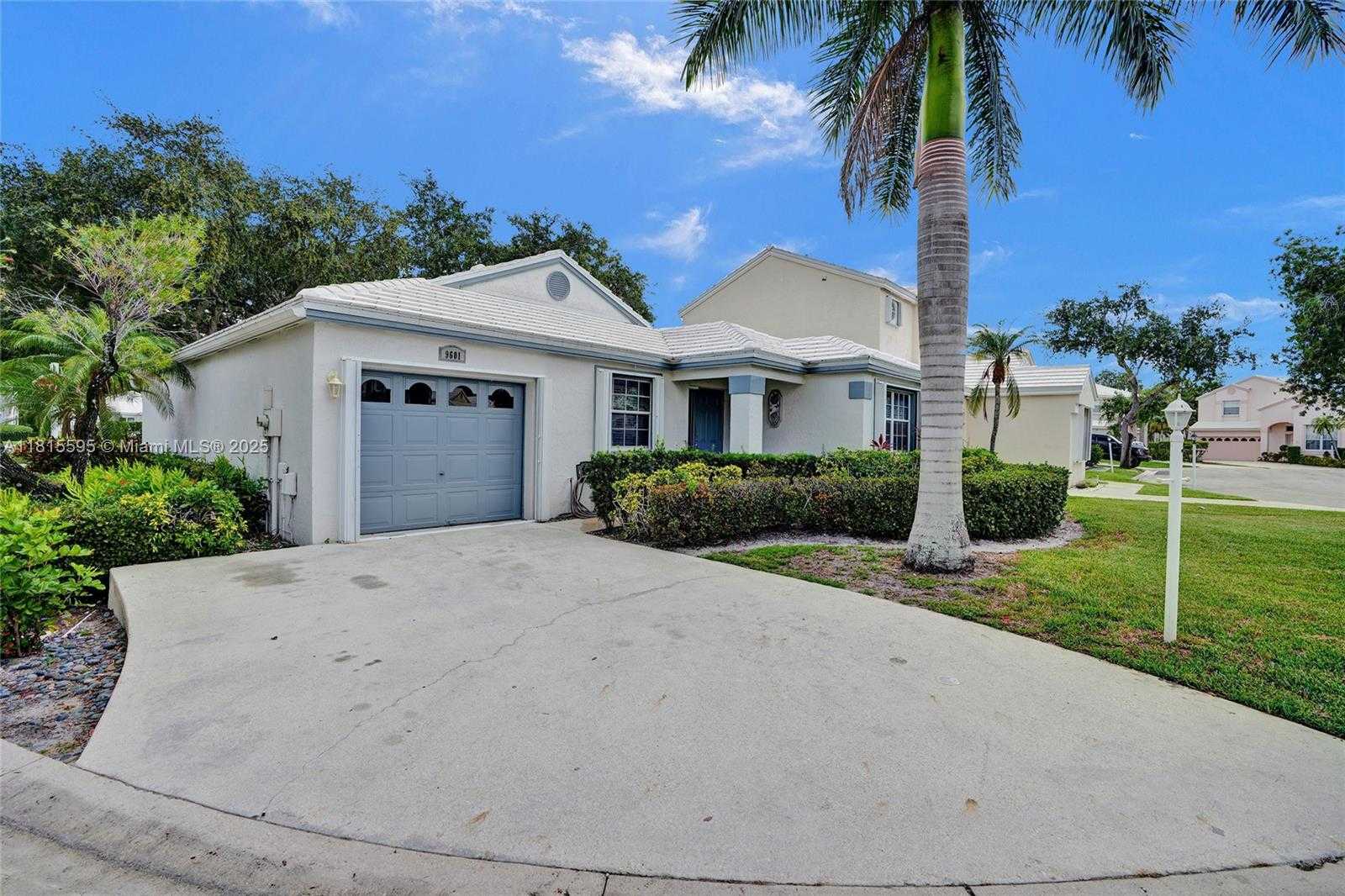 Small Image of 9601 NORTH WEST 8TH CIR, Plantation Number 3