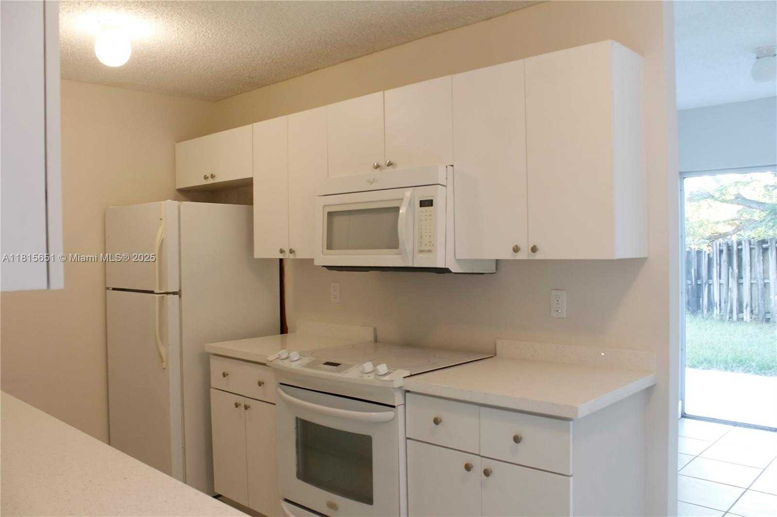 Small Image of 25860 SOUTH WEST 127TH PL, Homestead Number 23