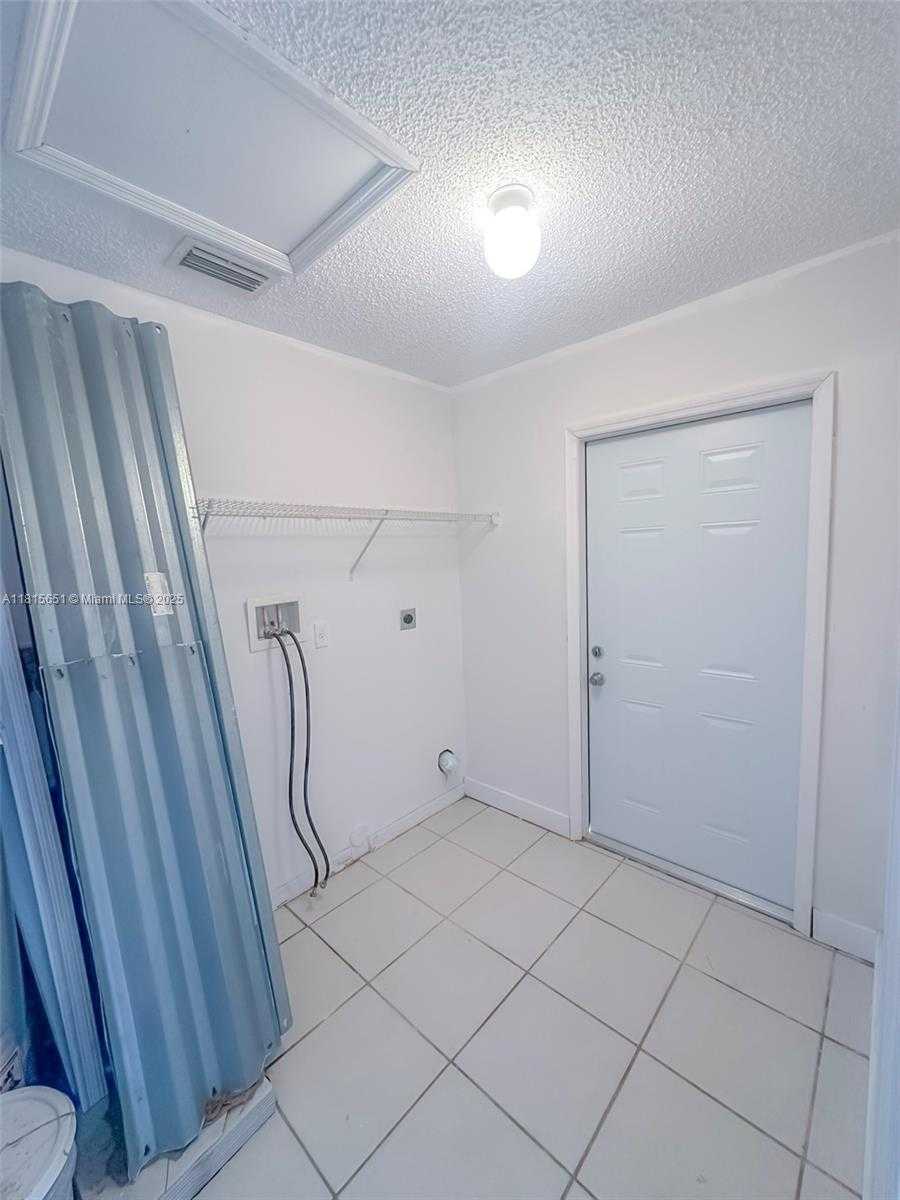 Small Image of 25860 SOUTH WEST 127TH PL, Homestead Number 26