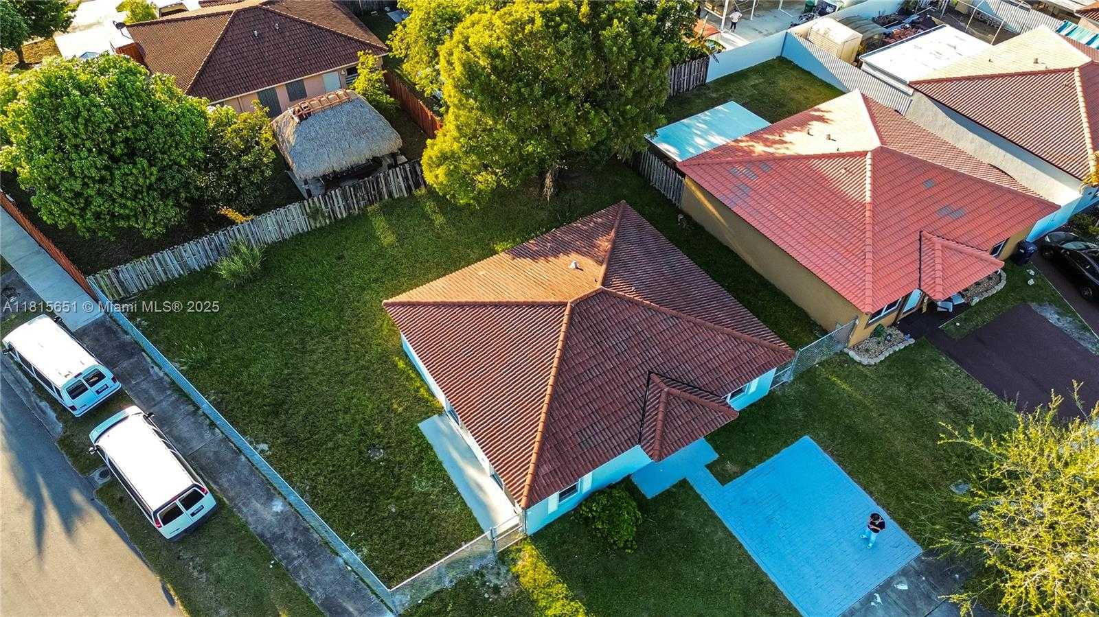 Small Image of 25860 SOUTH WEST 127TH PL, Homestead Number 5