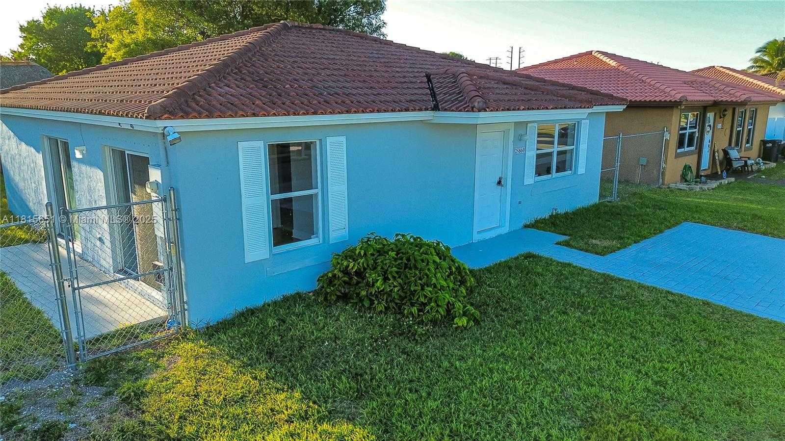 Small Image of 25860 SOUTH WEST 127TH PL, Homestead Number 9