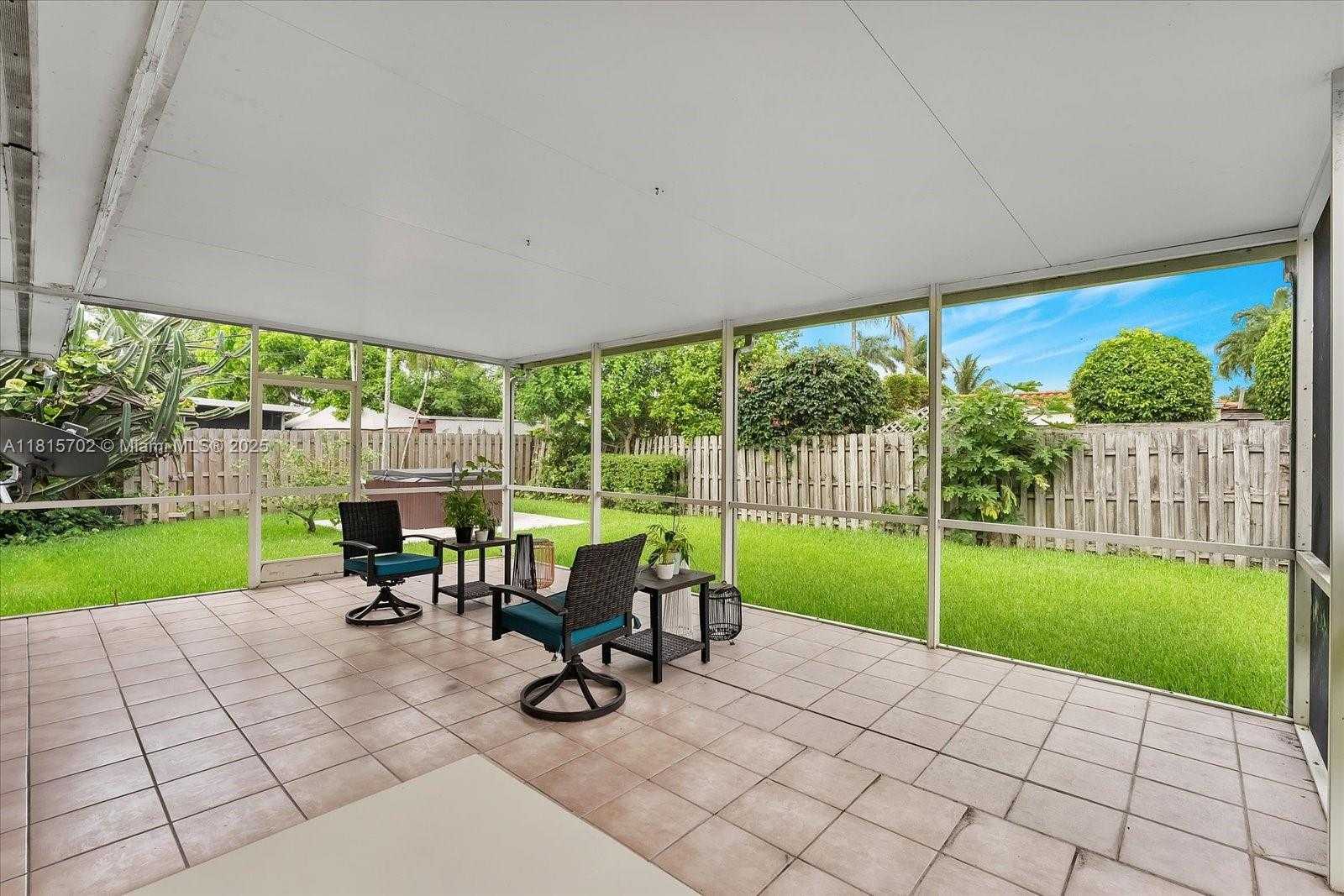 Small Image of 7512 MUTINY AVE, North Bay Village Number 7