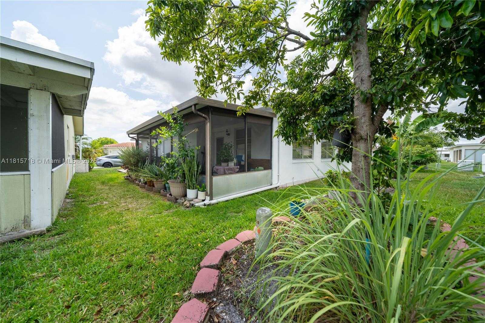 Small Image of 5803 NORTH WEST 85TH TER, Tamarac Number 34