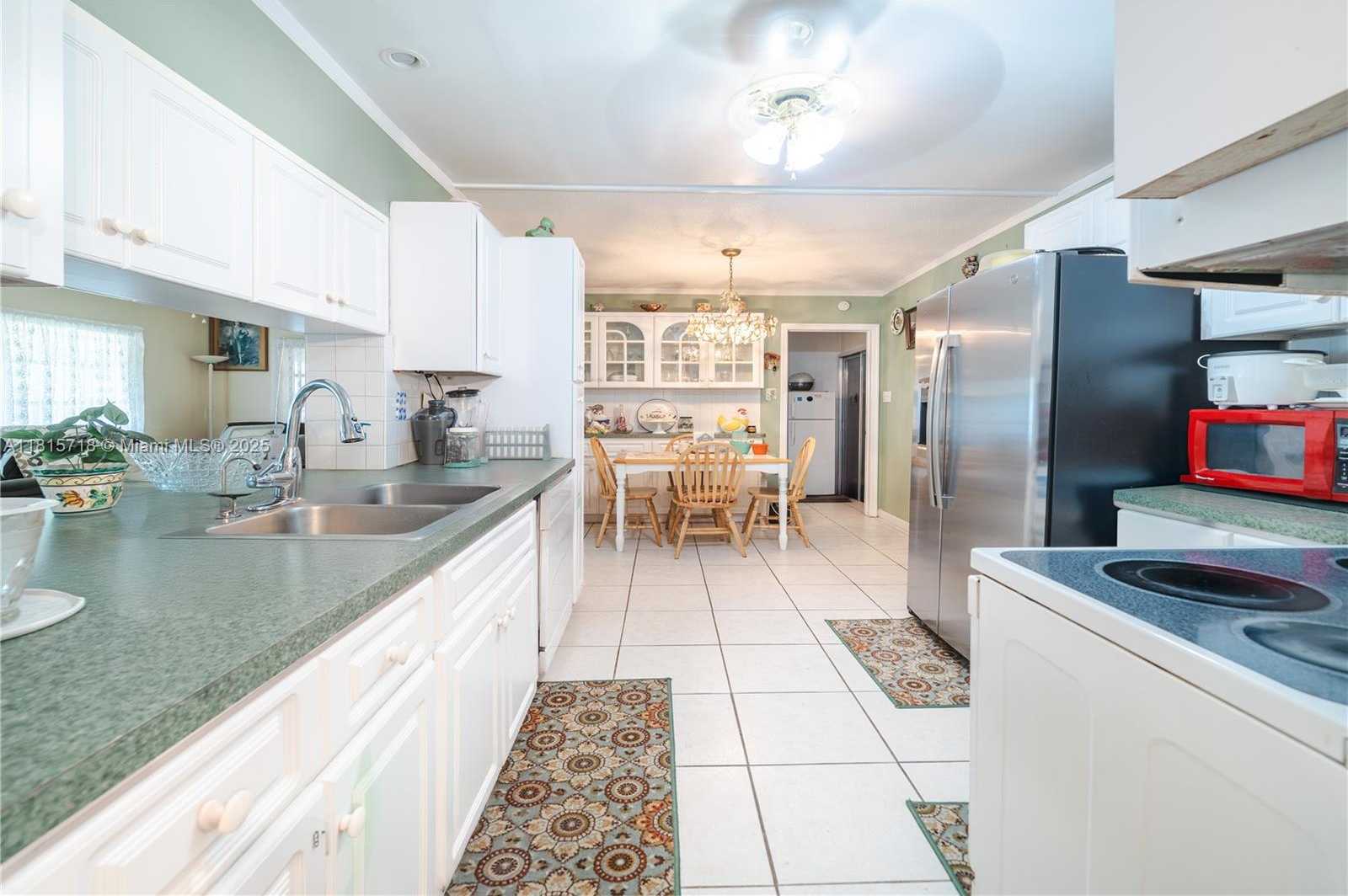 Small Image of 5803 NORTH WEST 85TH TER, Tamarac Number 9
