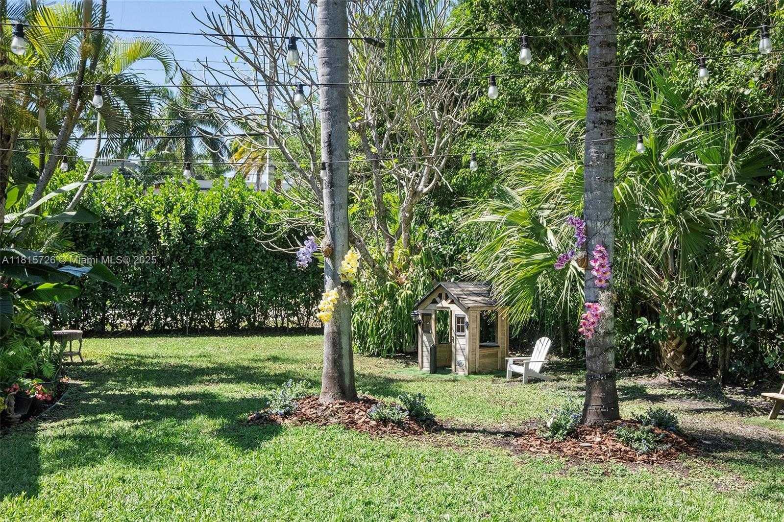 Small Image of 1551 DELGADO AVE, Coral Gables Number 4