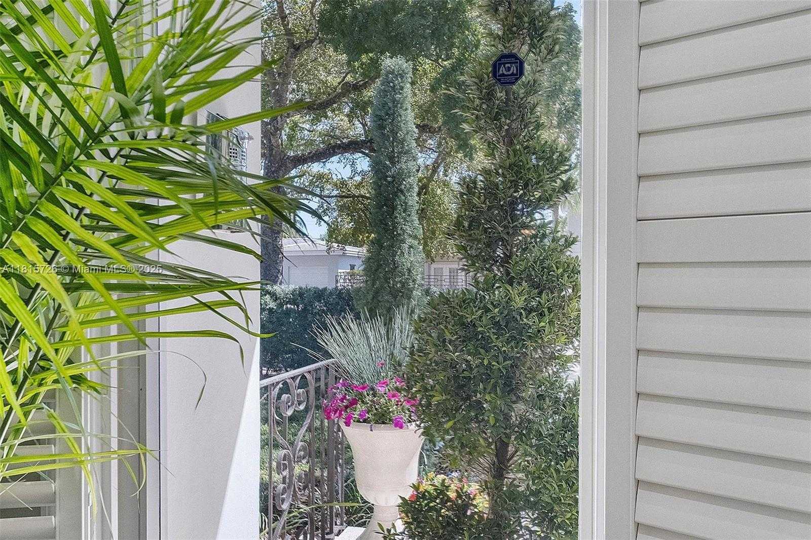 Small Image of 1551 DELGADO AVE, Coral Gables Number 42