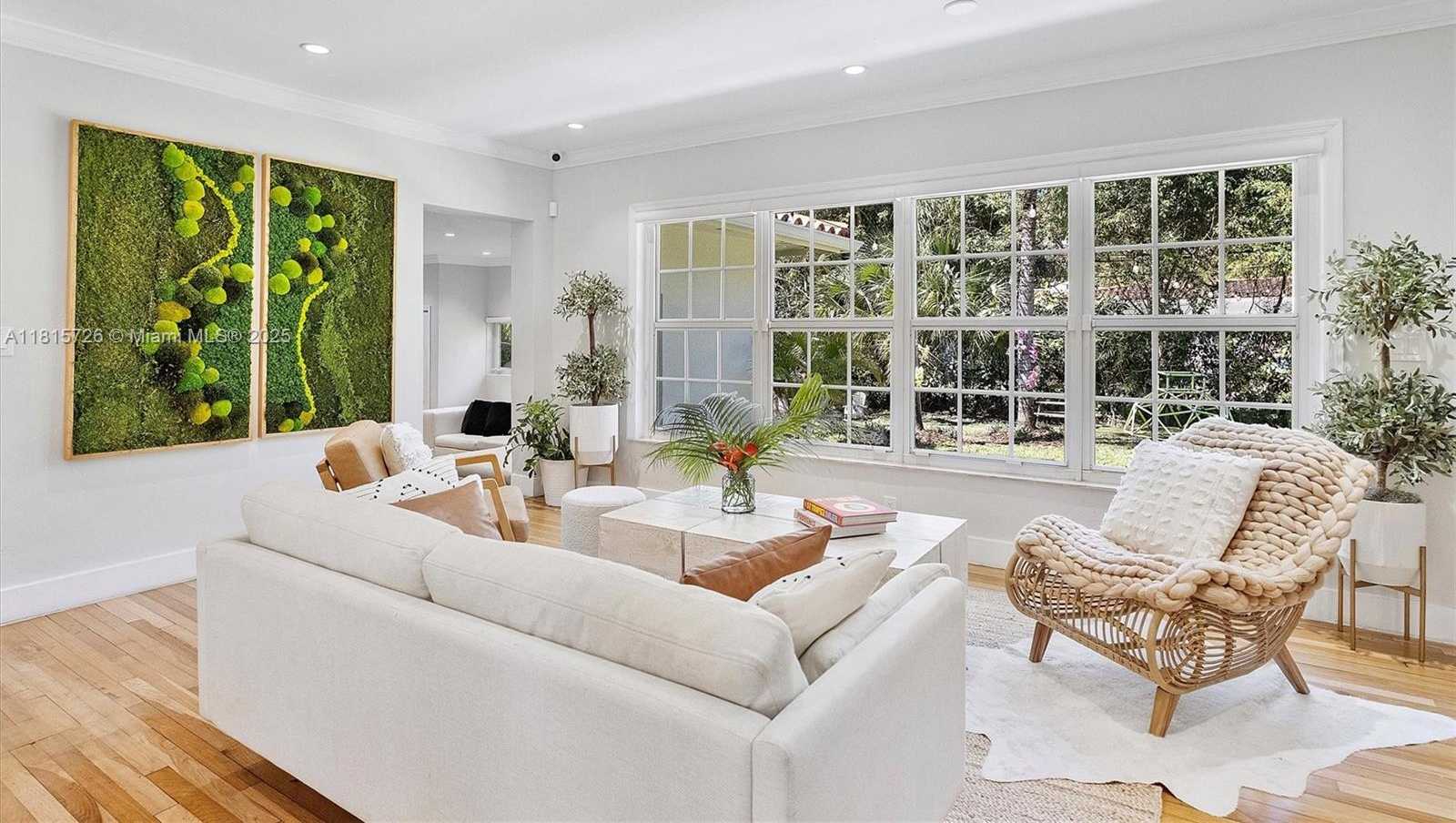 Small Image of 1551 DELGADO AVE, Coral Gables Number 6