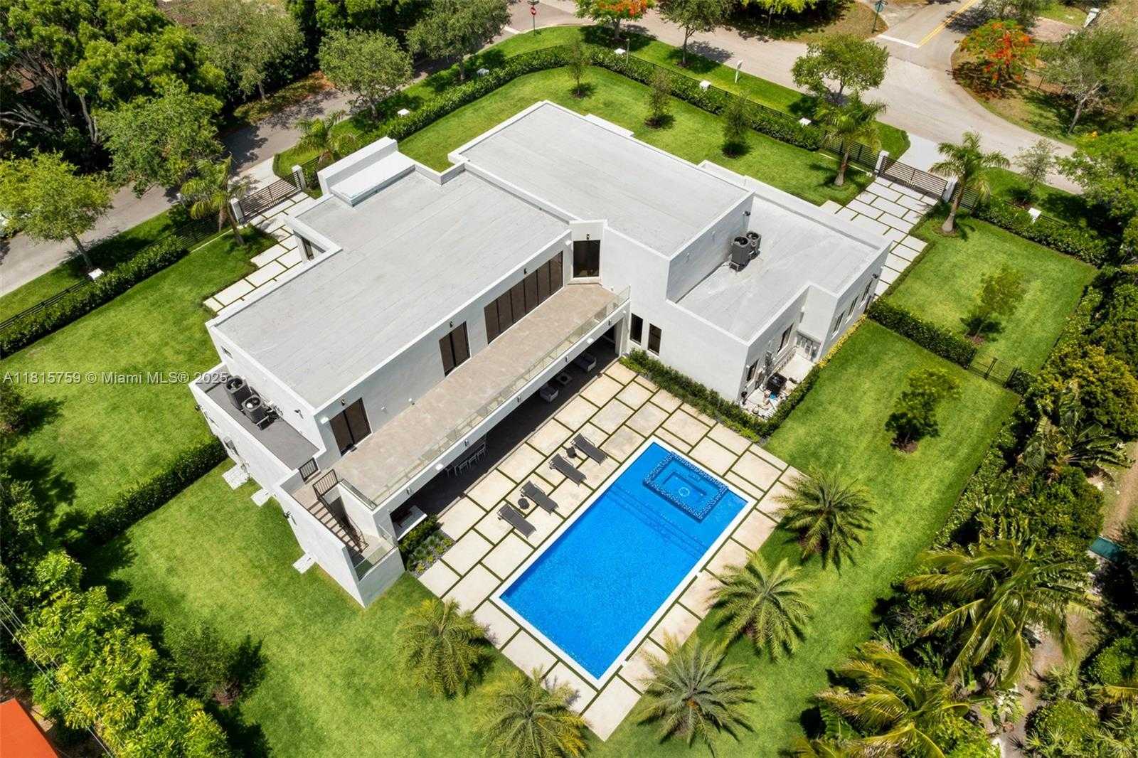 Small Image of 6200 MOSS RANCH RD, Pinecrest Number 47