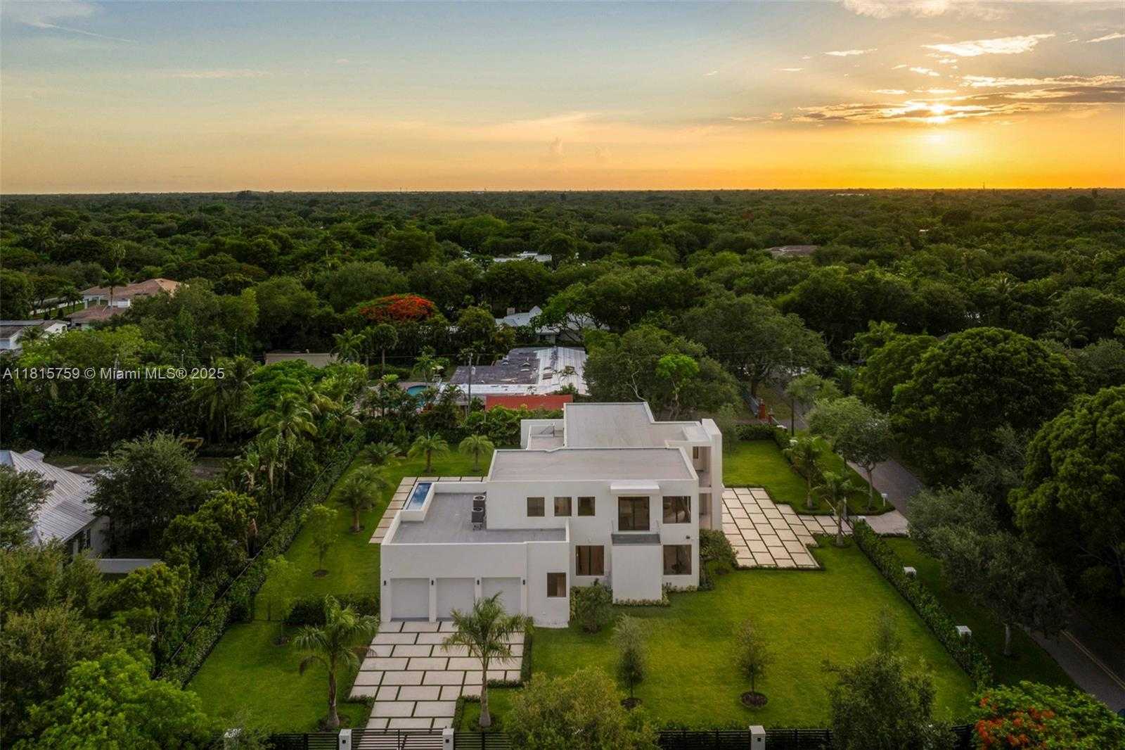 Small Image of 6200 MOSS RANCH RD, Pinecrest Number 57