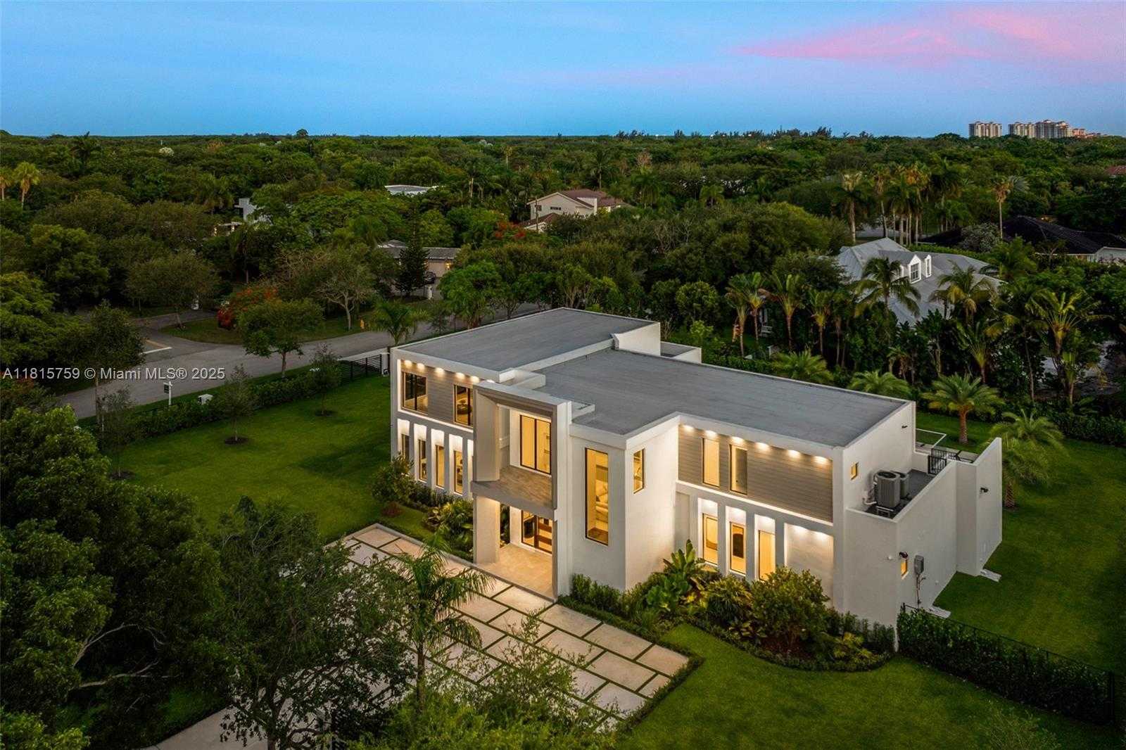 Small Image of 6200 MOSS RANCH RD, Pinecrest Number 58