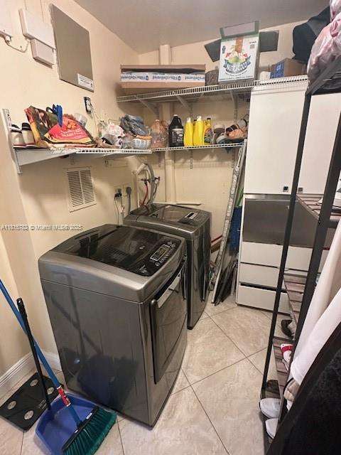 Small Image of 300 NORTH WEST 77TH WAY, Pembroke Pines Number 23