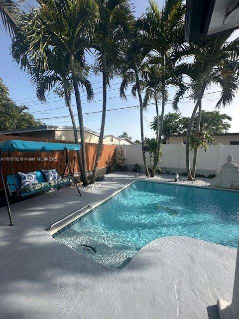 Small Image of 300 NORTH WEST 77TH WAY, Pembroke Pines Number 25