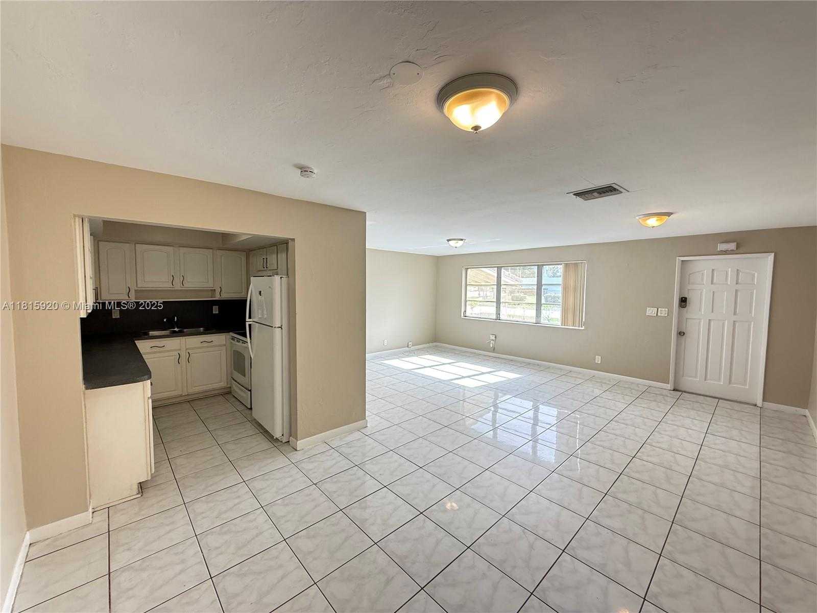 Small Image of 5654 NORTH EAST 5TH AVE, Oakland Park Number 11